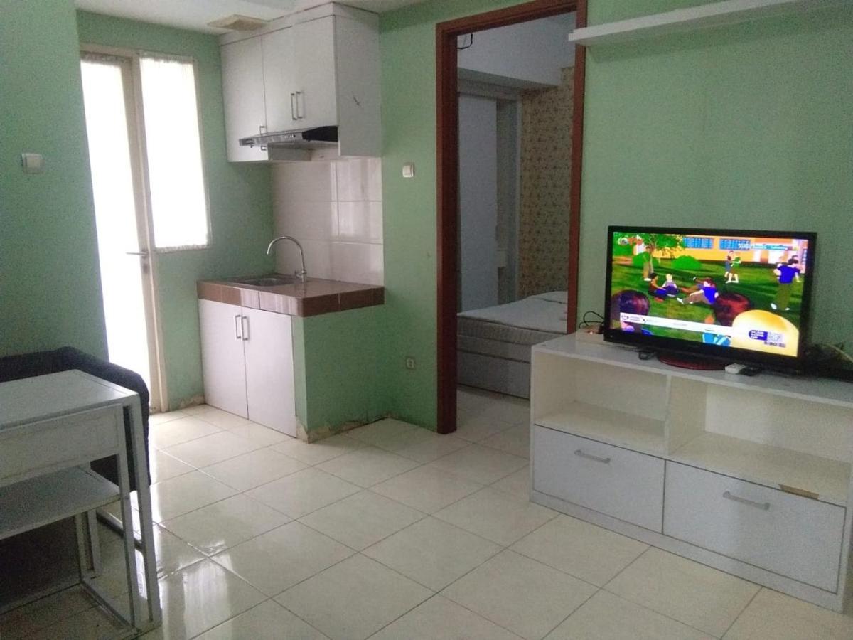 Green Lake View Just Sleep&Cozy Hotel Pondokcabe Hilir Buitenkant foto