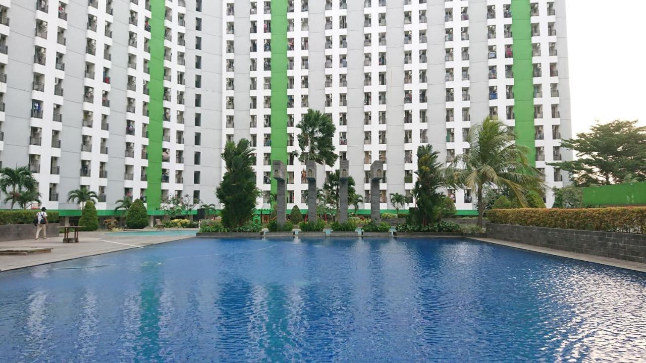 Green Lake View Just Sleep&Cozy Hotel Pondokcabe Hilir Buitenkant foto